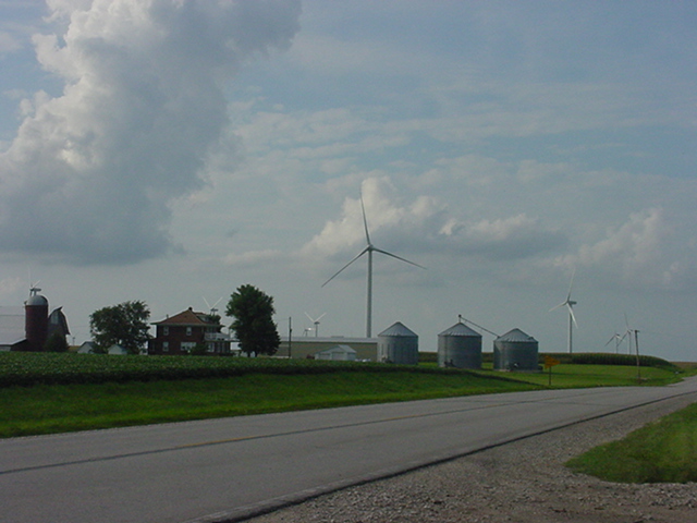 Iowa turbine 2.jpg